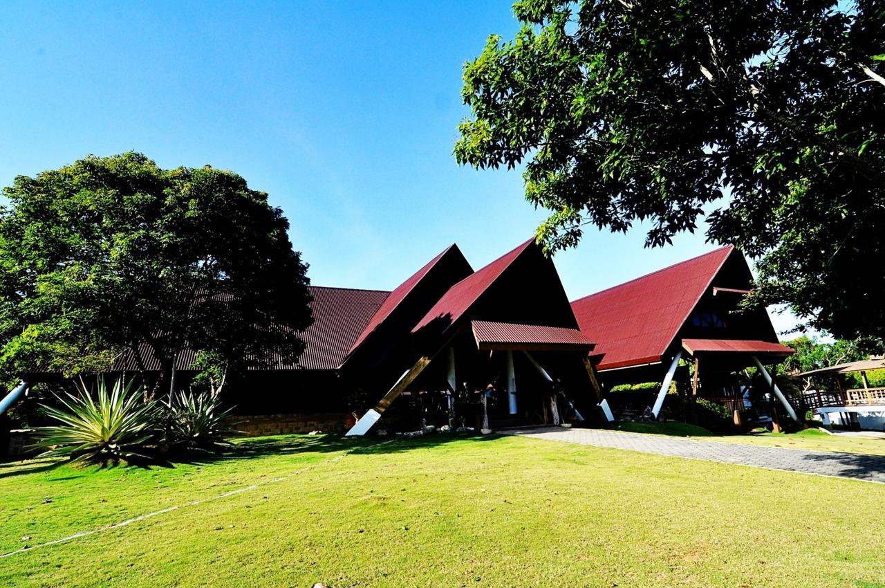 Boffo Resort Calayugan Norte Dış mekan fotoğraf